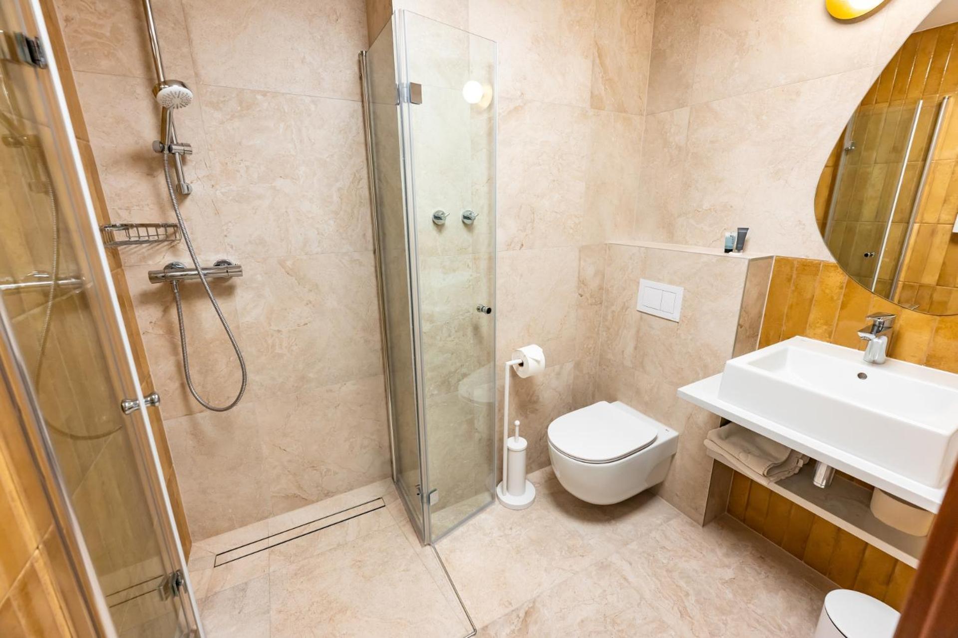 Osrodek Szkoleniowo Wypoczynkowy Galicya Hotel Krynica Zdroj Phòng bức ảnh