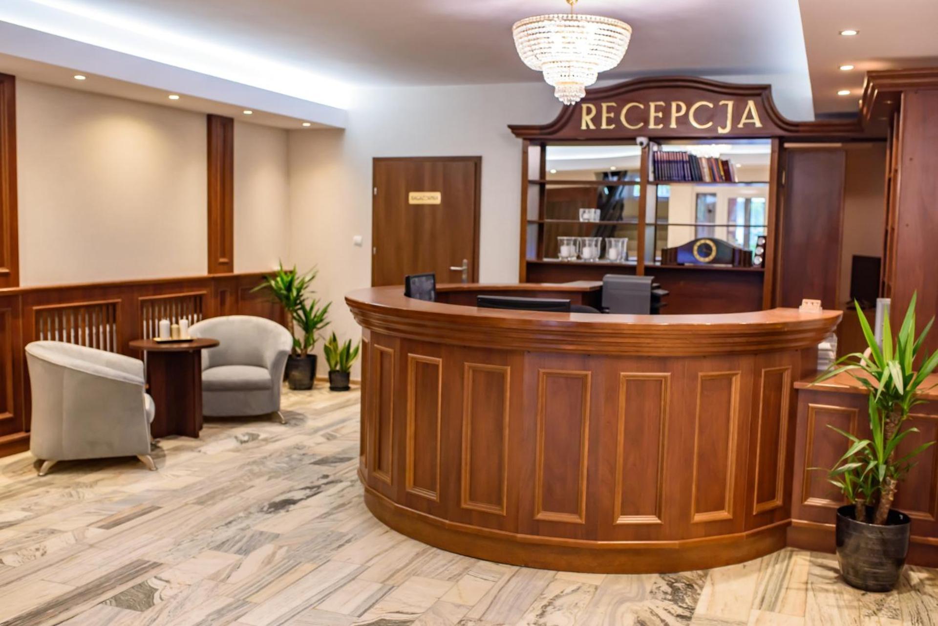 Osrodek Szkoleniowo Wypoczynkowy Galicya Hotel Krynica Zdroj Ngoại thất bức ảnh