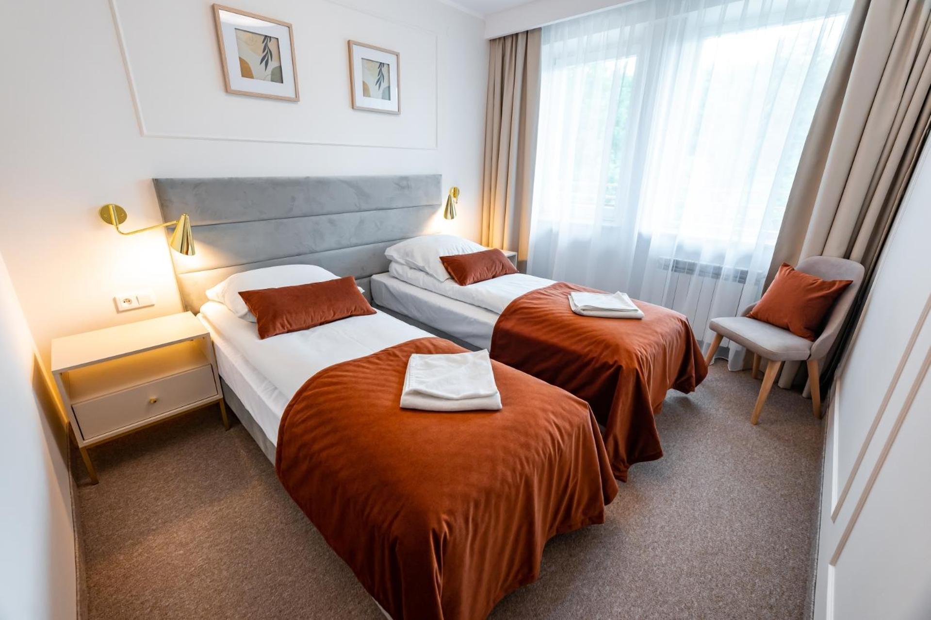 Osrodek Szkoleniowo Wypoczynkowy Galicya Hotel Krynica Zdroj Ngoại thất bức ảnh